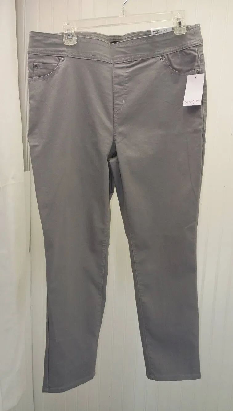 NWT Kim Rogers, straight leg, tummy control, pull on pants size 12 petite